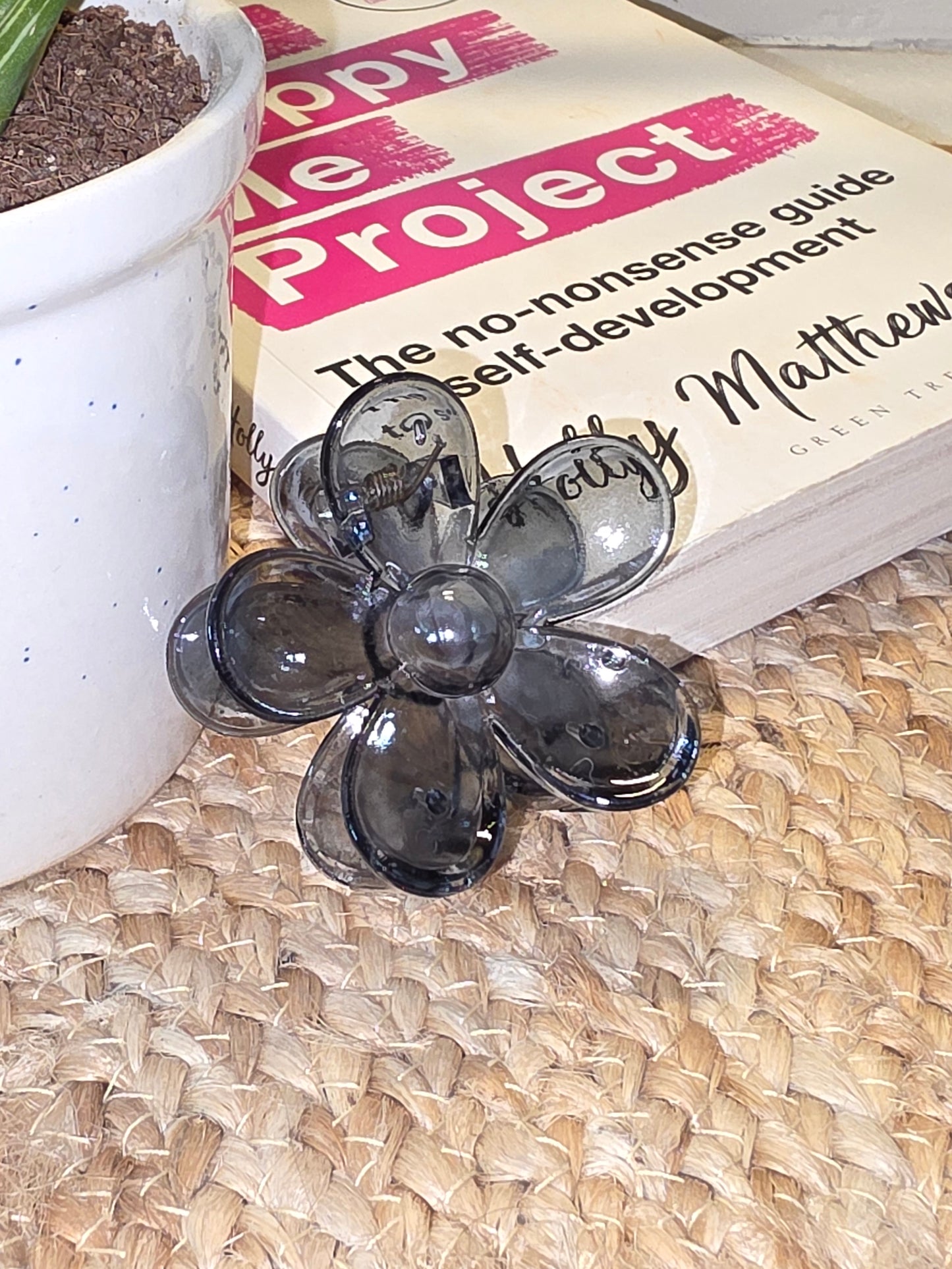 Flower claw clips