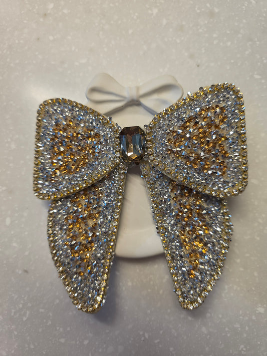 Big embellished hair bow clip